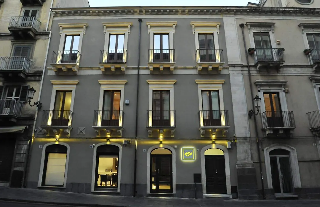 Etnea 454 Catania Luxury Rooms-1