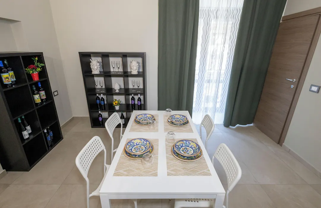 Catania Center B&B-1