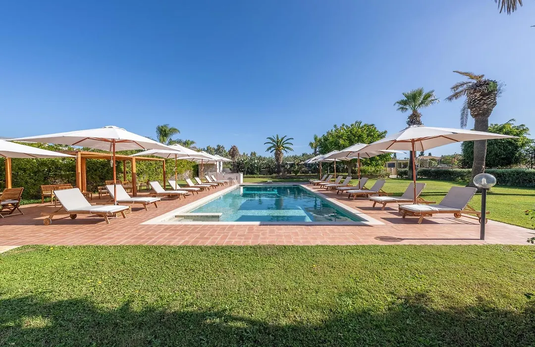 B&B Villa Carlotta Resort-1