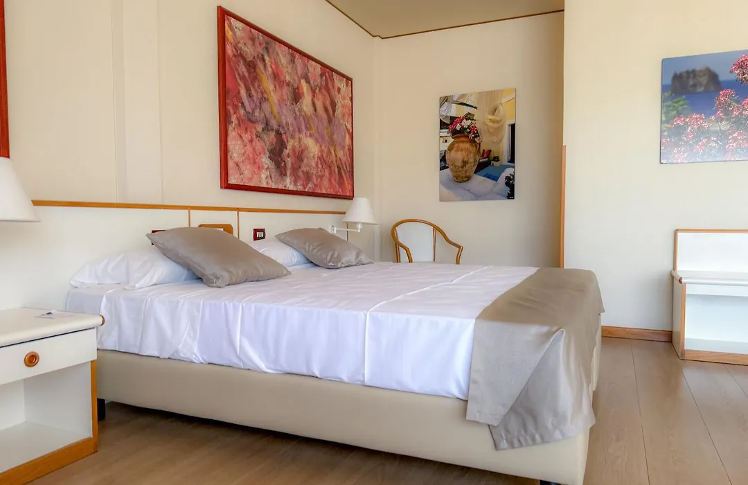 Hotel Torre Normanna-1