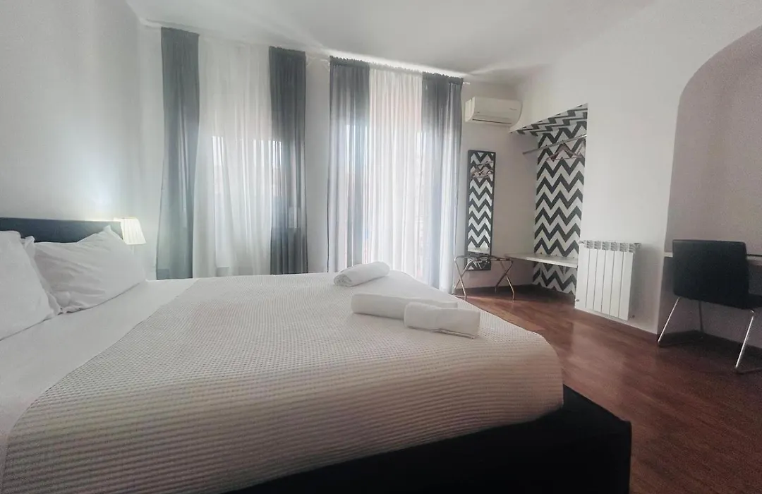 Bed & Breakfast Frida-1