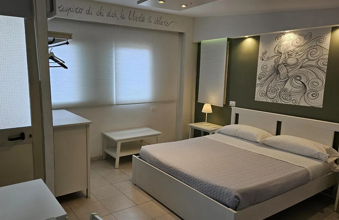 B&B Triskèles Adult Only-1