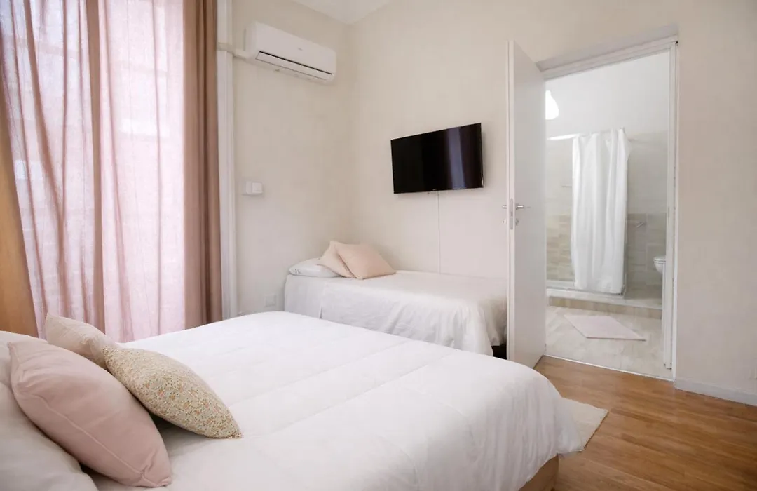Etnea Rooms 270-1