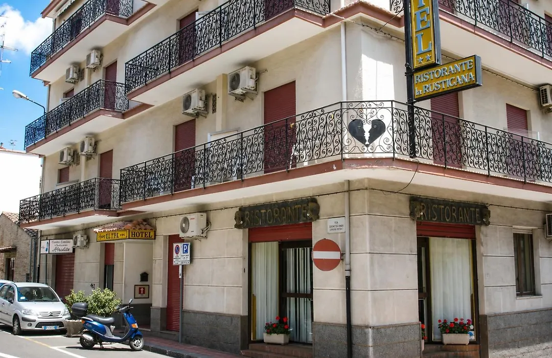 Hotel La Rusticana-1