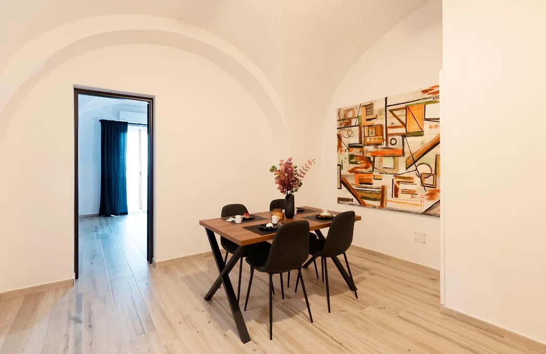 Street Art House, Appartamenti Vicino Centro E Mare-1