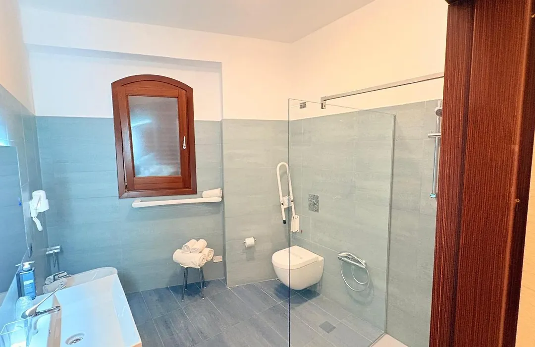 Hotel Il Portico-1