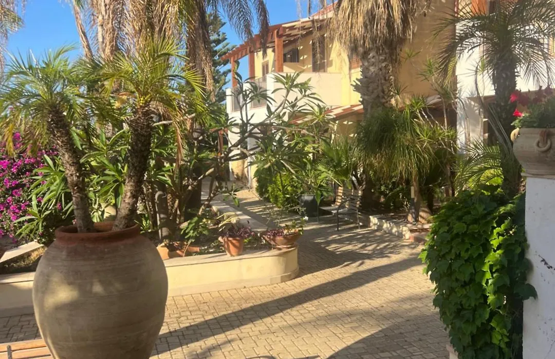 Residence Casa Del Mar Sicilia-1