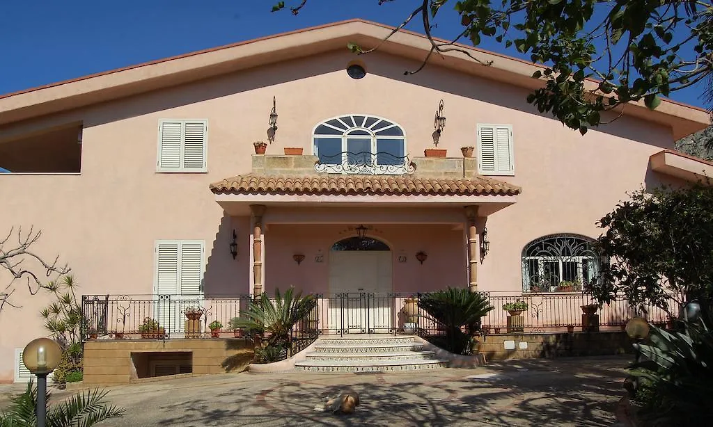 Cinisi 89 B&B-1
