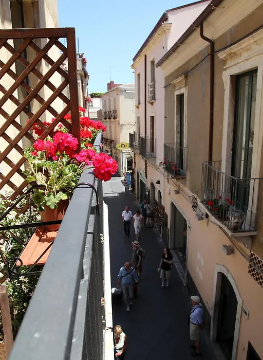 Bed & Breakfast Duomo Di Taormina-1