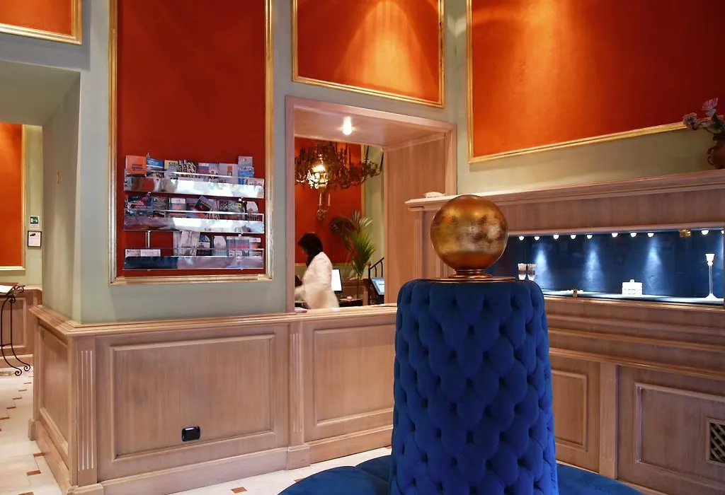 Hotel Royal-1