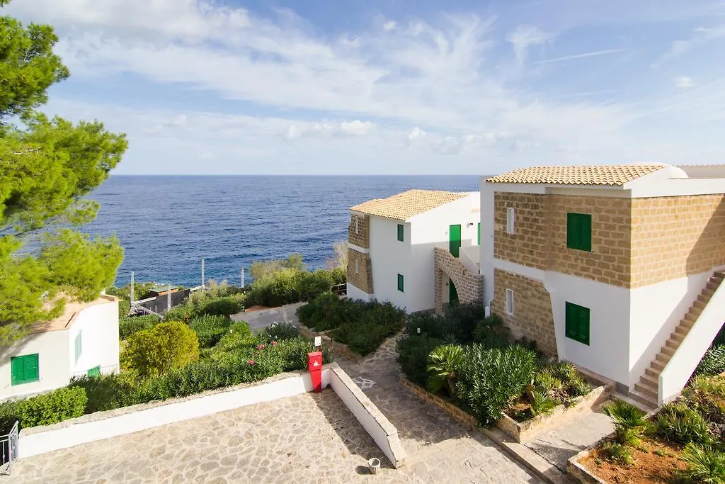 Calampiso Resort-1