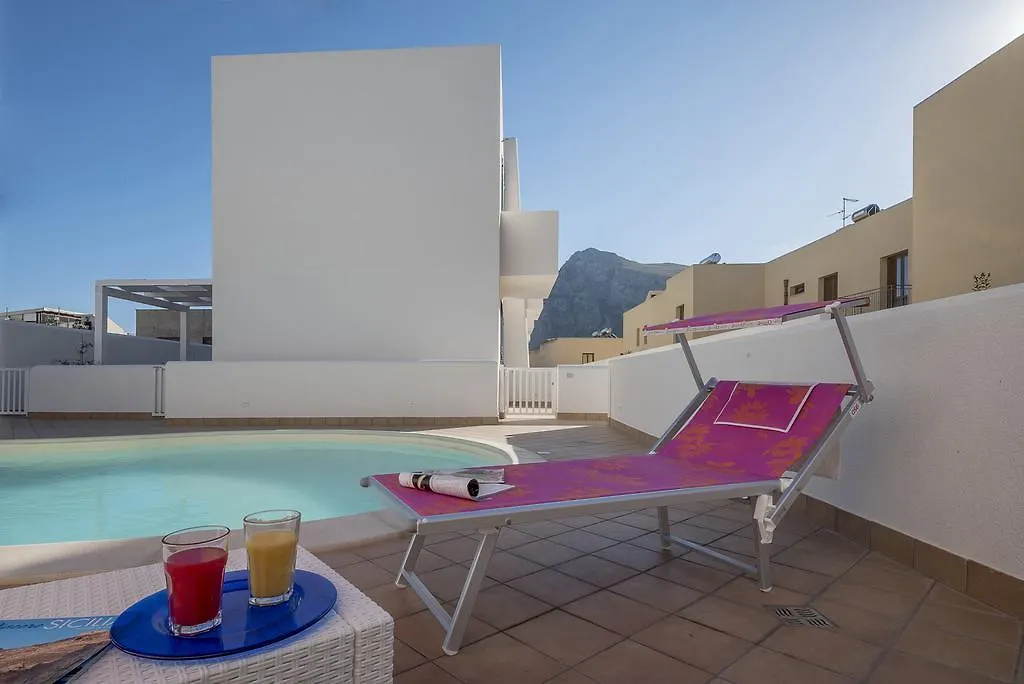 Blu Mare Apartments-1