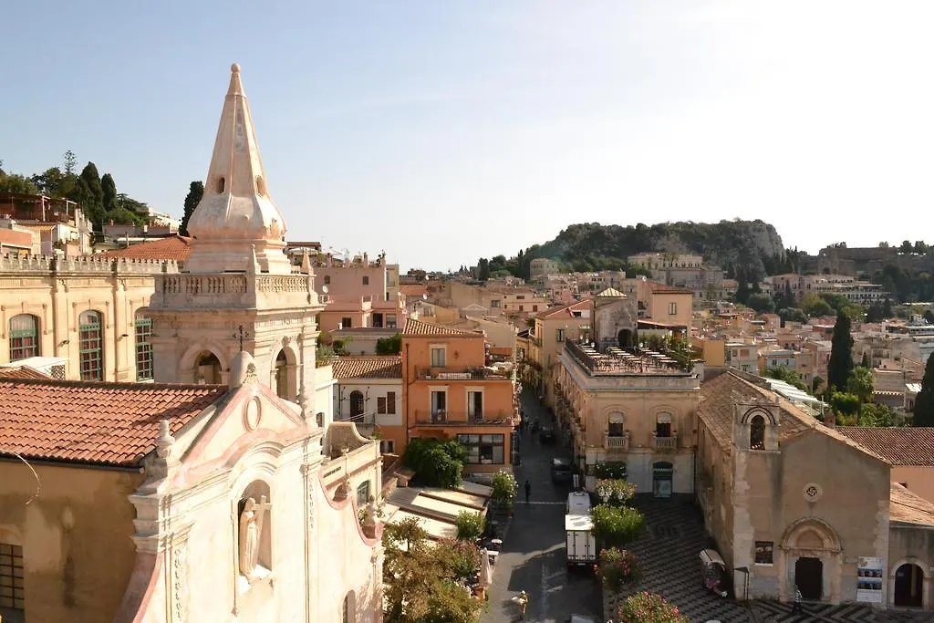Charming Place Taormina-1
