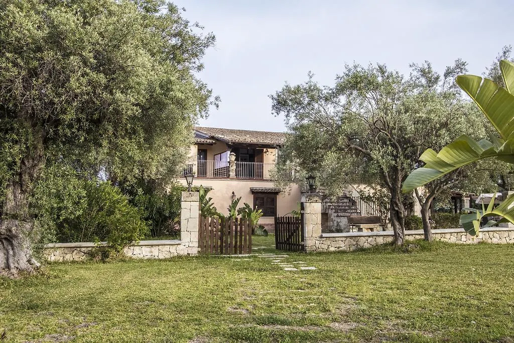 B&B Casale Siciliano Di Miryam Tiralongo-1