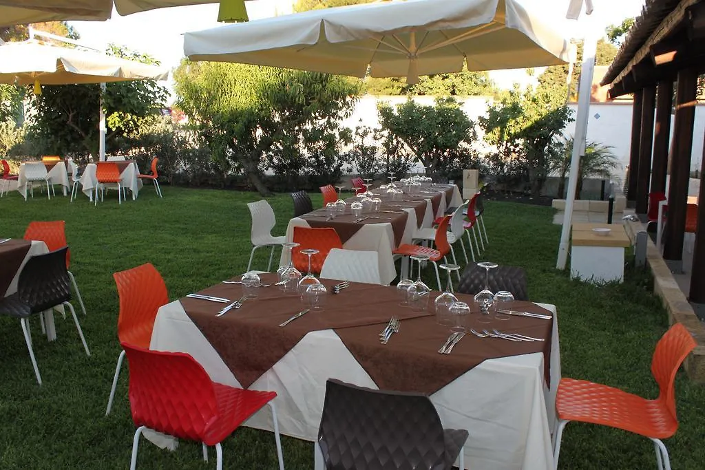 Casale Dome-1