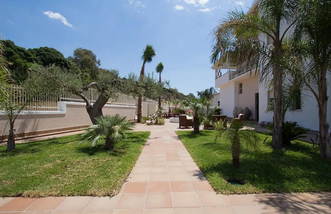 Bella Villa-1