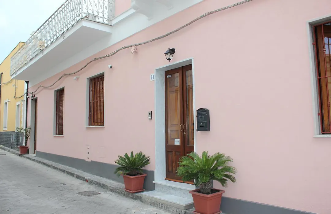 B&B Le Pomelie Dell'Etna-1