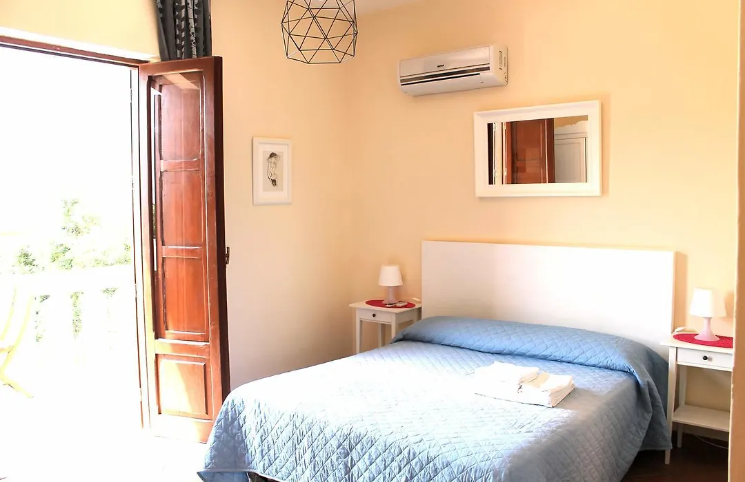 B&B Nettuno San Leone-1
