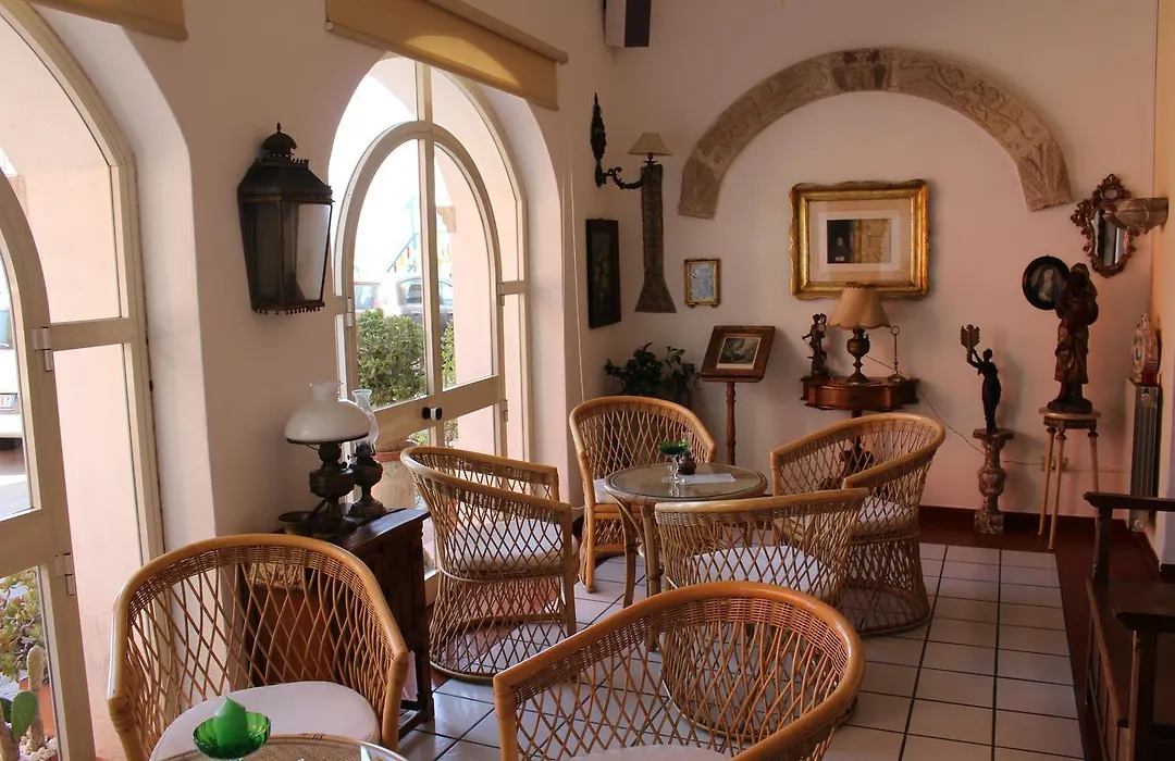 Hotel Villa Mora-1