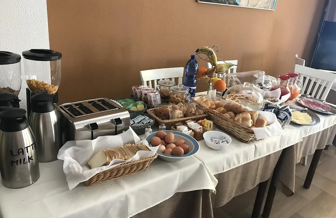 Hotel La Sirenetta-1