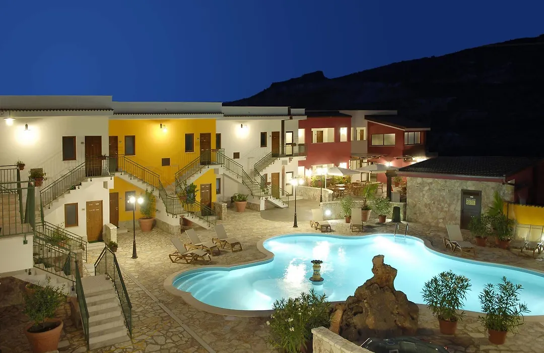 Hotel Ciuri Di Badia-1