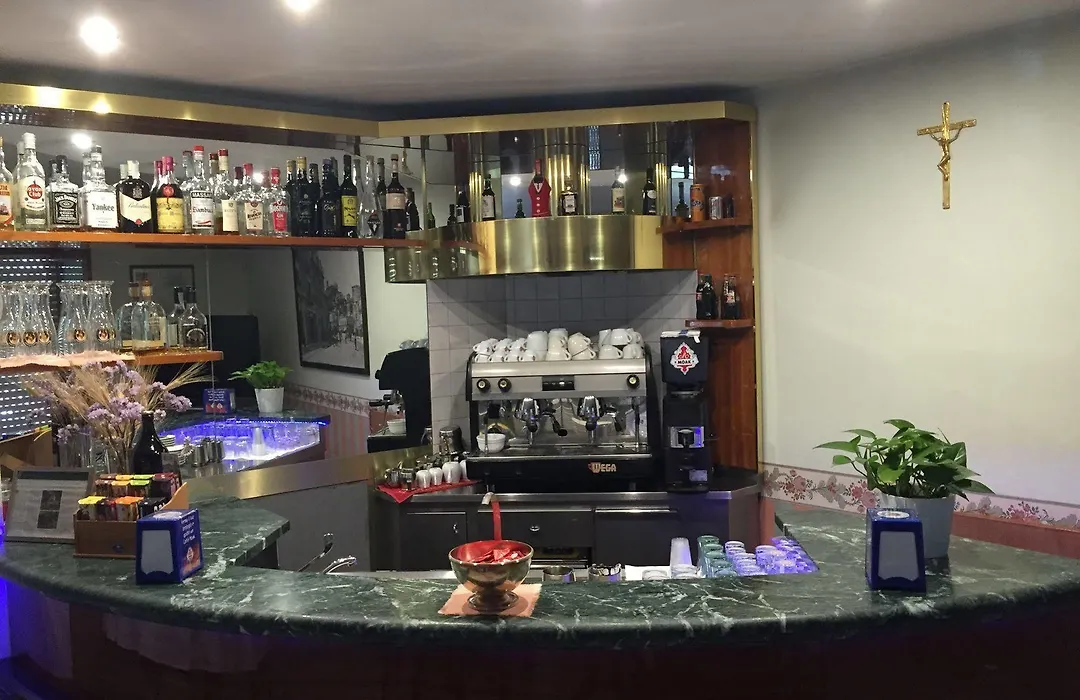 Hotel Bristol-1