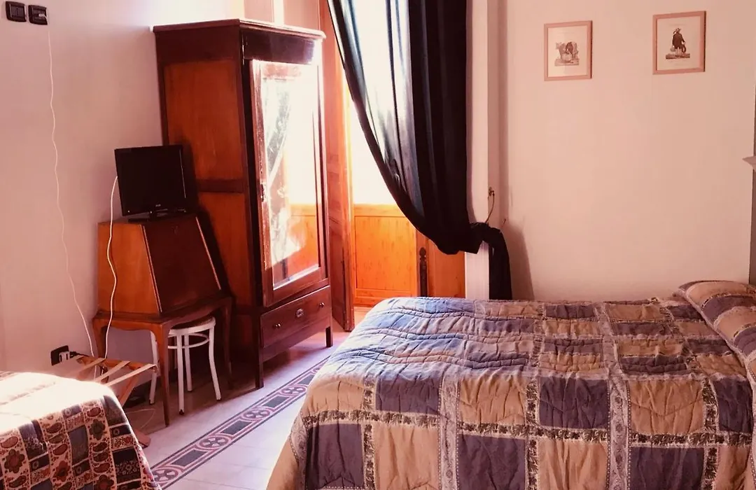 Palazzo Giaraca-1