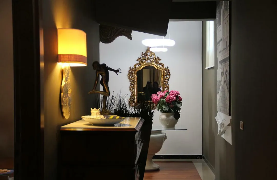 Neathon Rooms-1