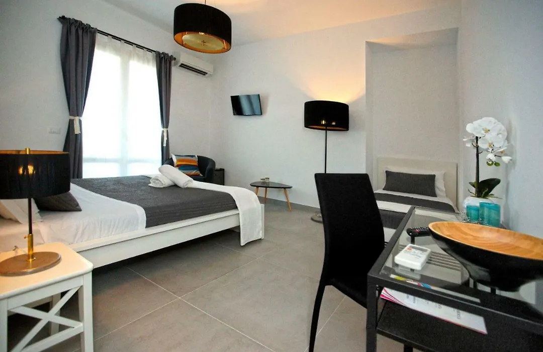 B&B Roda Barocco-1