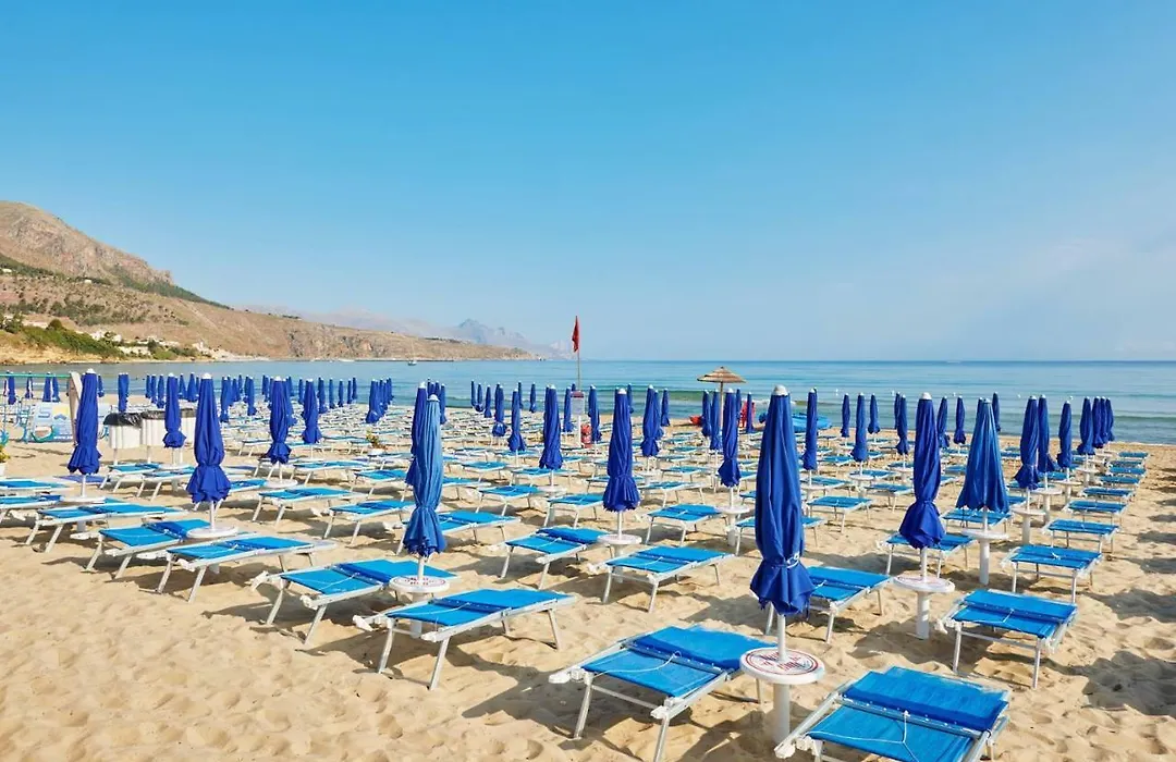 Happy Rooms Castellammare-1