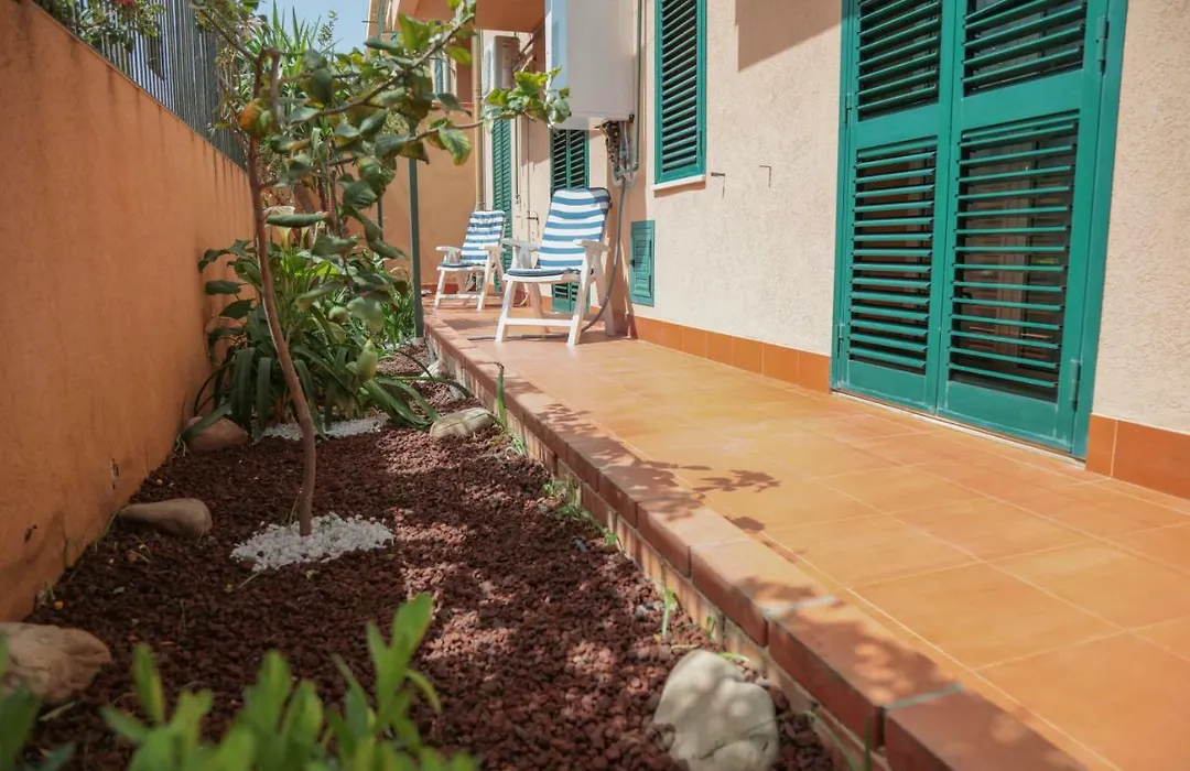 Seascape Terrace-1
