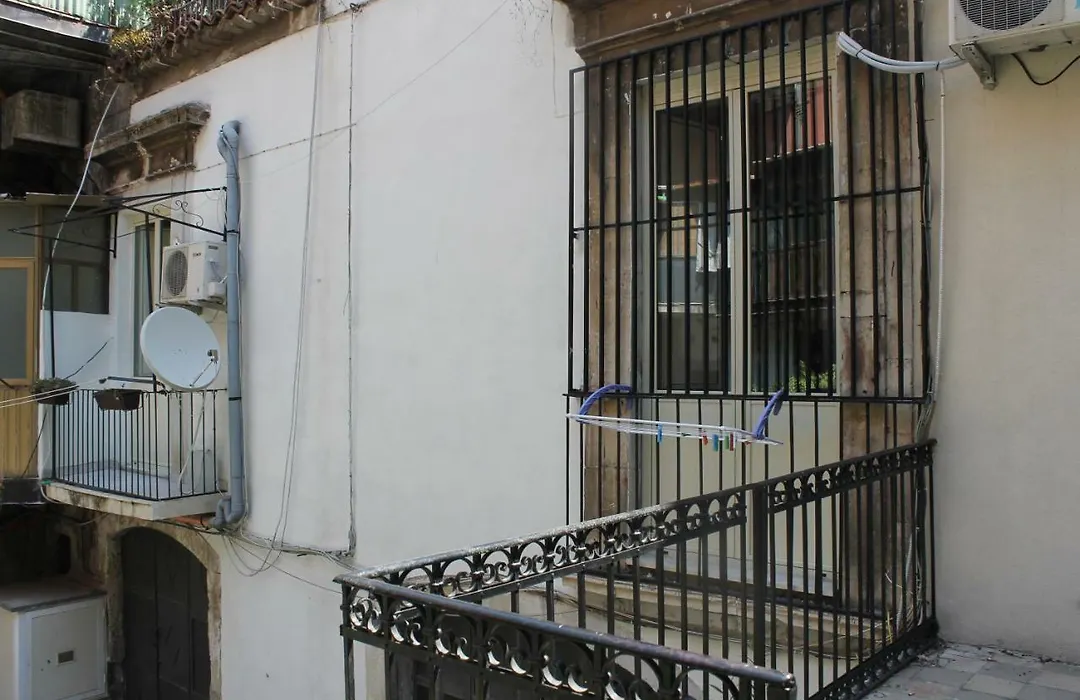 Gisira Appartment-1
