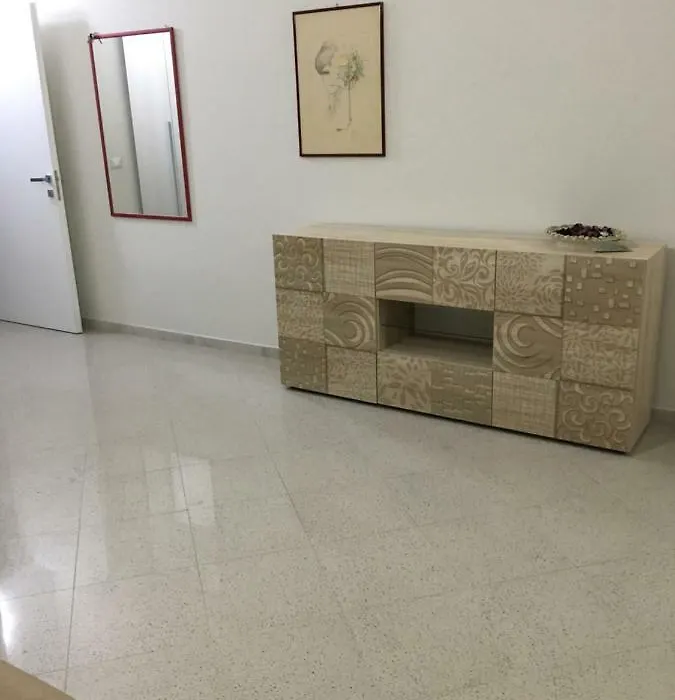 B&B Aliga-1