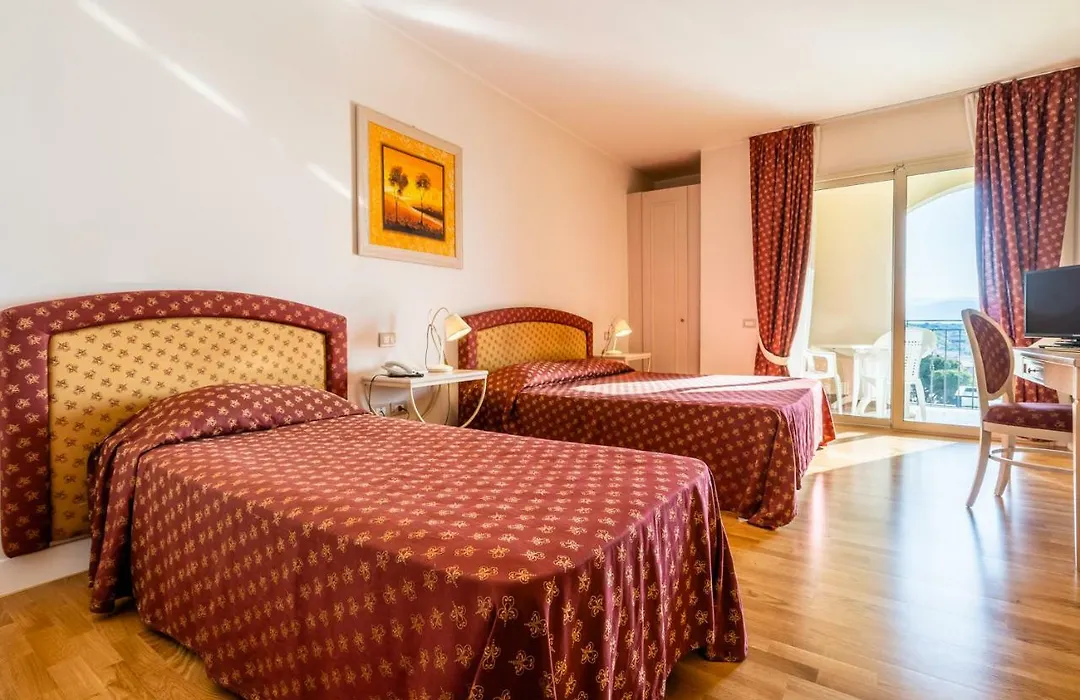 Parco Augusto - Grand Hotel Terme-1