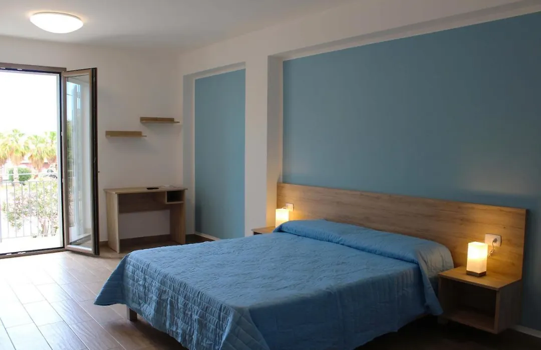 Bed Ponente-1