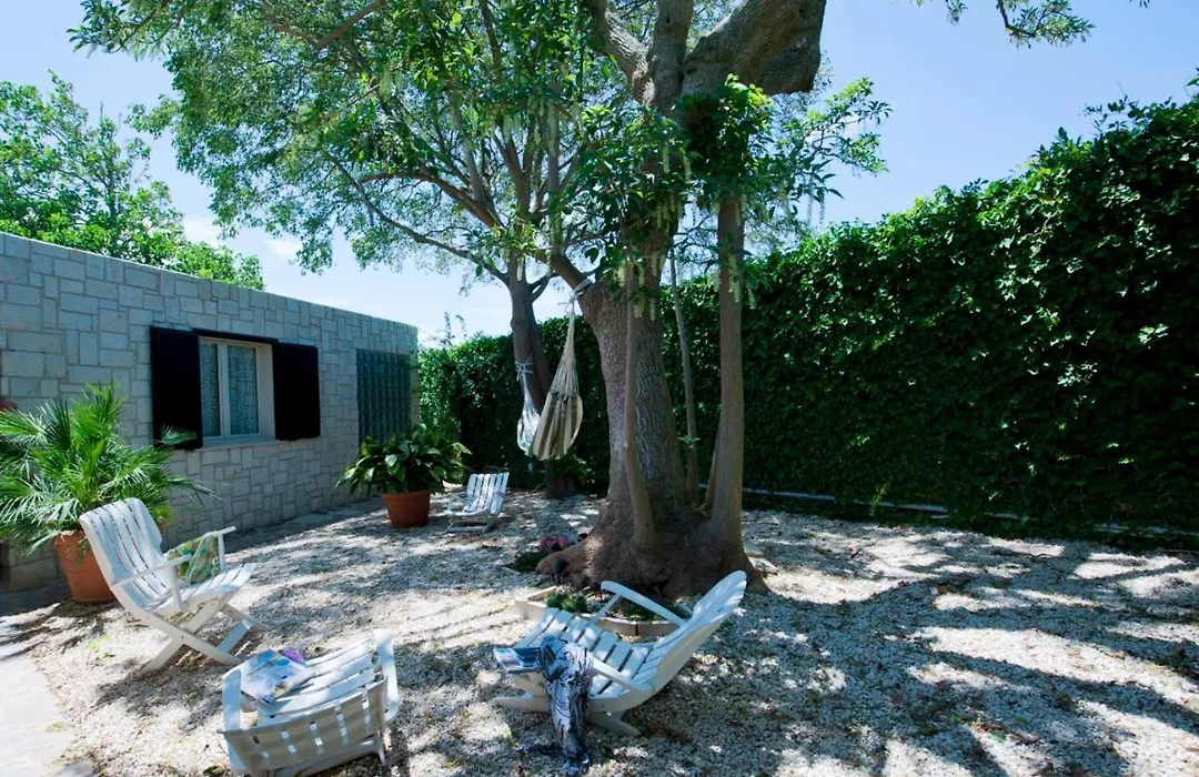 Stone House Modica-1