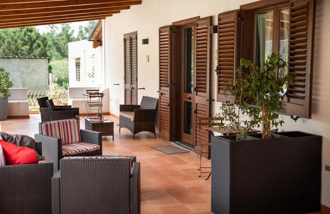 Maria Tindara "La Locanda"-1