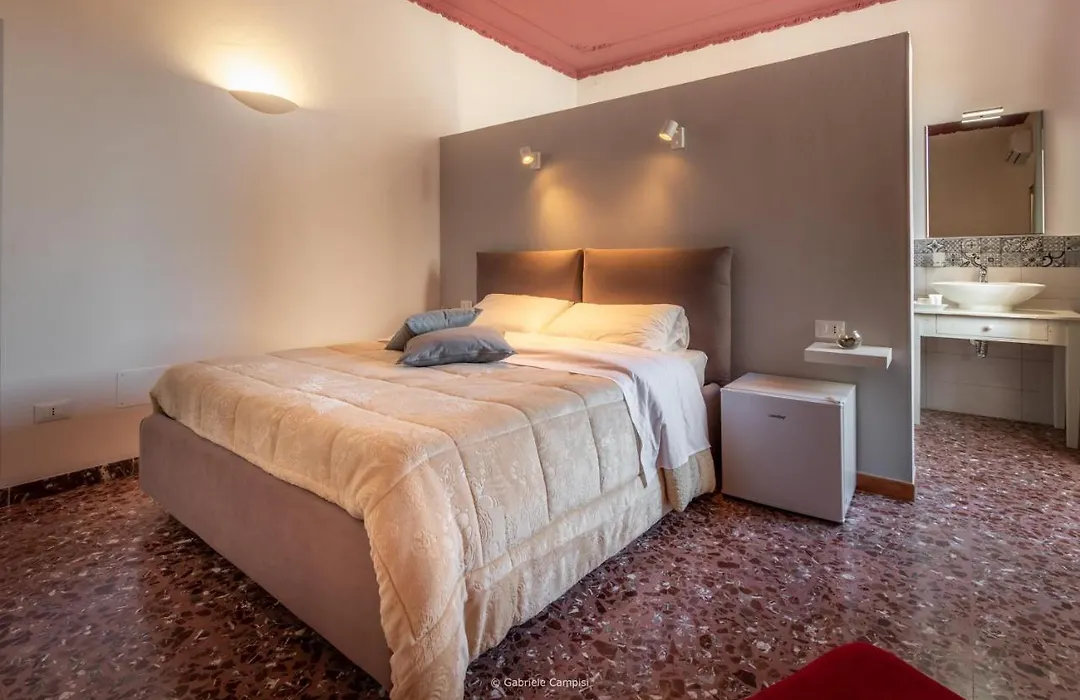 Bella Vista Rooms-1