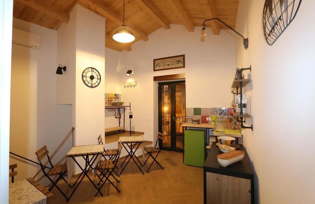 Torre's Camere&caffè-1