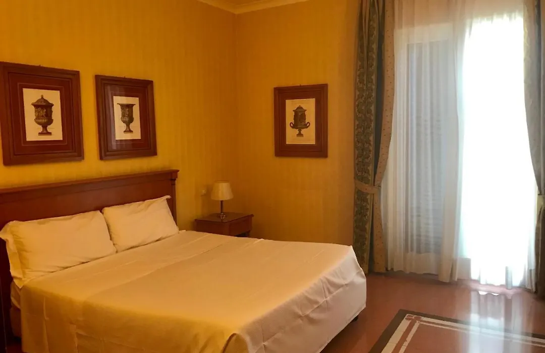 Residenza D'Aragona-1