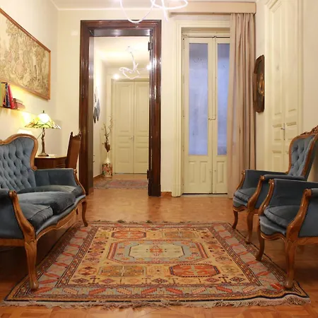 Umberto House Catania-2