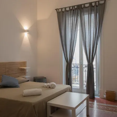 Piazza Florio Rooms-3