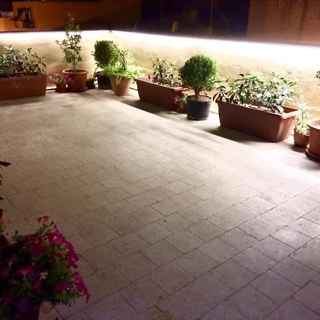 Il Terrazzo Del Pittore-2