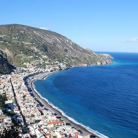 Vulcanoconsult Appartamenti Spiaggia-3