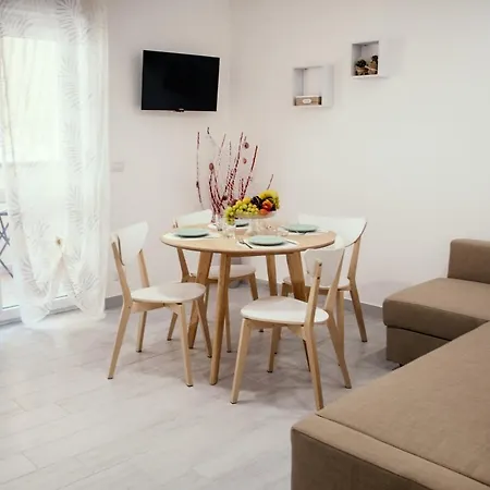 Levante Apartment-2