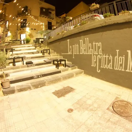 Cortile Lattuca-2