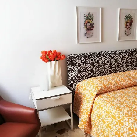Trinaco B&B-2