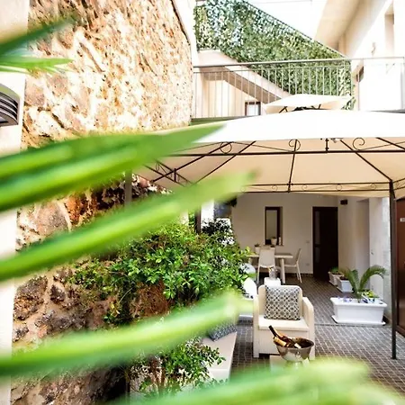 Catania Rooms-3