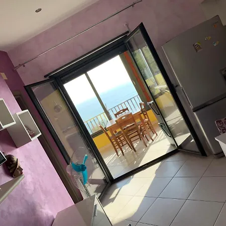 Villa Alfonso con vista mare-2