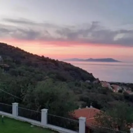 Villa Happy Holidays-2